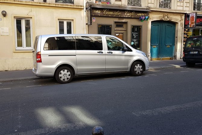 Shuttle Departure from Paris Hotel/Apartment to the Airport - Who This Shuttle Fits Best (and Who Might Prefer Something Else)
