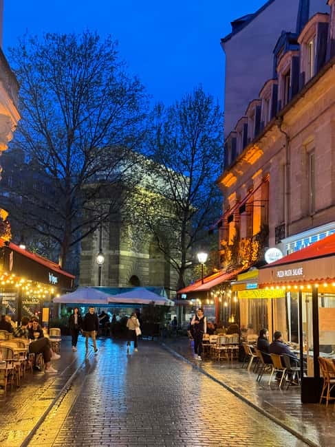 Solo travelers Meetup:A cultural stroll,Drinks & socializing - Language and Group Fit: English and Swahili, Solo or Not