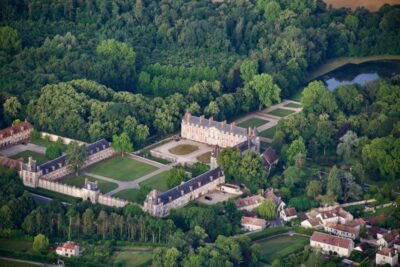 South of Paris: hot air balloon flight - A 3–4 hour plan: balloon inflation to landing toast