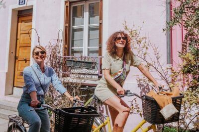 Taste of Paris Food and Bike Tour - Maubert and Aligre Markets: the croissant and charcuterie moment