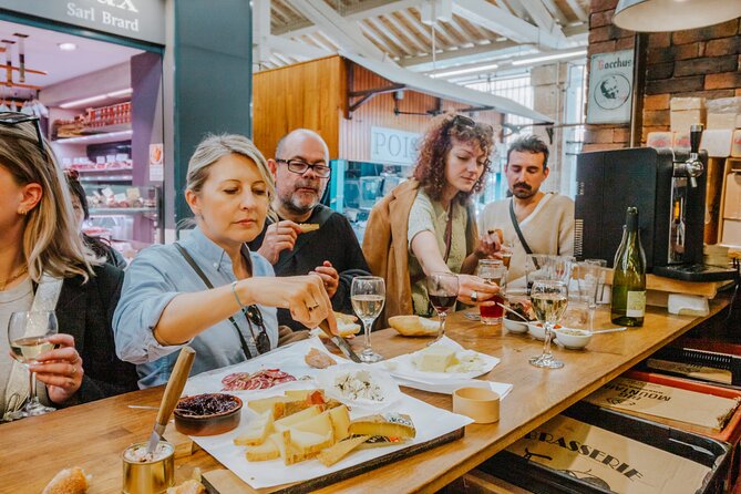 Taste of Paris Food and Bike Tour - Bicycles, helmets, and the pace: what feels comfortable