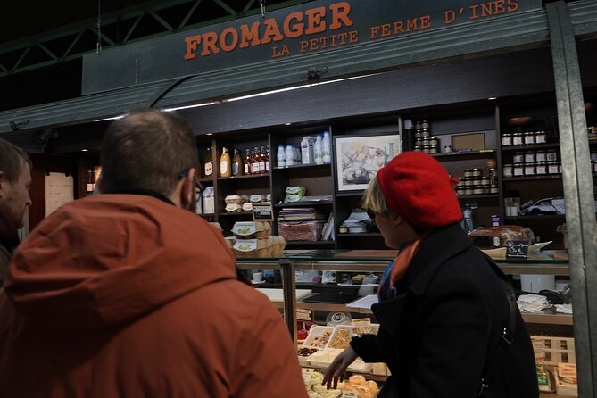 The best sights in Paris with guide - Louvre and Palais-Royal area into the Latin Quarter: why institutions matter