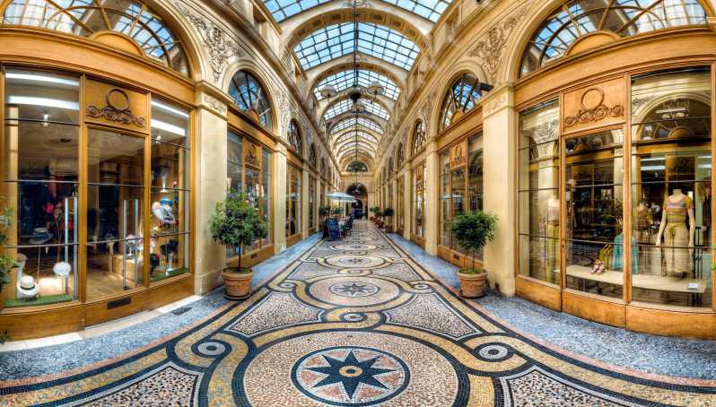 The covered passages of Paris - Palais Royal to Galerie Véro-Dodat: Art books in a roofed world