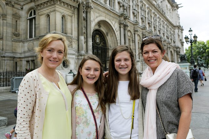 The Fashionista Experience: Personal Shopping and Styling in Paris (Teenagers) - Who this experience is best for (and who should skip it)