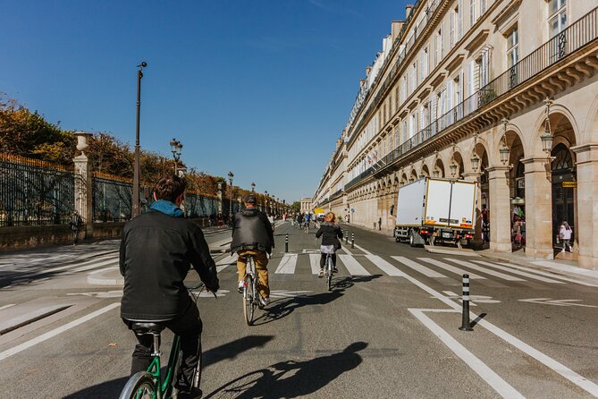 The Paris Monuments Tour - Who should book this tour—and who might prefer something else