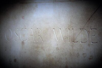 The Pere Lachaise Cemetery Private Tour - Meeting points and your route’s end: where the tour starts and finishes