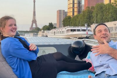 Top Private Cruises in Paris with French Champagne and surprises - Your Seine route: from Liberty to Notre-Dame without losing the plot