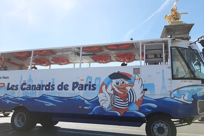 Tours of Paris and the Hauts-de-Seine in an Amphibious Bus - The Eiffel Tower View: Why This Stop Is a Big Deal