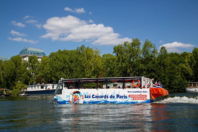 Tours of Paris and the Hauts-de-Seine in an Amphibious Bus - The Hot Air Balloon Moment: A Park With a First
