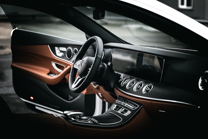 Transfer from Orly/CDG/LBG Airport to Paris (E-Class 2pax) - Who Should Book This Transfer (And Who Might Skip It)