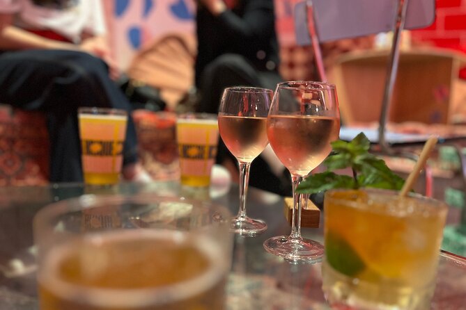 Tripa Paris Pubcrawl / Bar Tours - Stop 1 near the Pantheon: the welcome shot and the Emilie-in-Paris moment