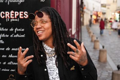 Unique Montmartre photo tour with VOGUE photographer - How the shoot works: 1 hour, 200 unedited, 20 edited