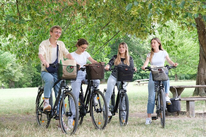 Versailles: Bike Rental, Different Sizes - The Value Math: Is $20.84 Worth It?