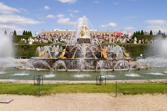 Versailles Castle Private Guided Day Tour from Paris (van &guide) - Gardens walk: where Versailles expands beyond the palace