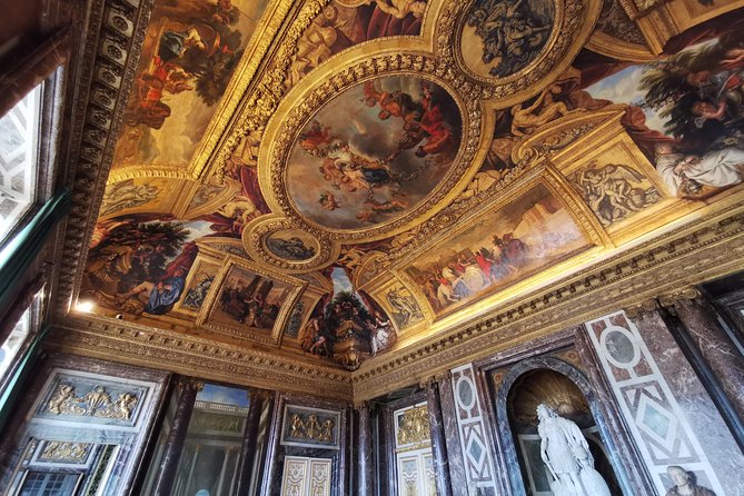 Versailles Domain Private Half Day Guided Tour with Hotel Pickup from Paris - Who this tour suits best