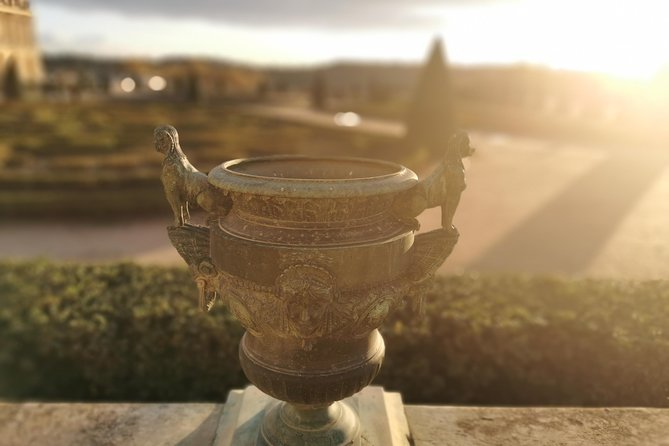 Versailles Full Day Private Guided Tour with Hotel Pickup - Le Petit Trianon and Marie Antoinette’s domain: a smart finale