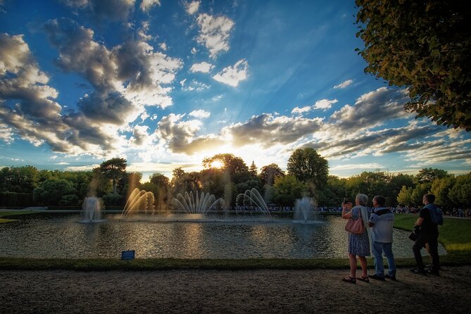 Versailles: Full Day Tour & Shuttle from Paris - Getting from Paris to Versailles: what the shuttle really changes