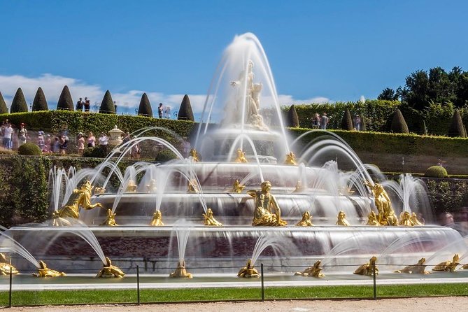 Versailles Full Tour: Palace, Gardens & Marie-Antoinette’s Estate - Marie Antoinette’s Estate: Petit Trianon, French Pavilion, and Queen’s Hamlet
