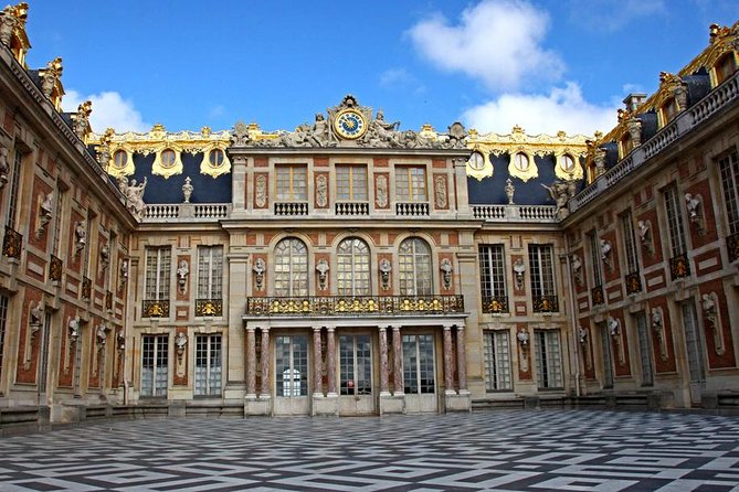 Versailles & Giverny Private Day Tour Luxury van & Private Guide - Versailles: skip-the-line plus a guide route that hits the power rooms
