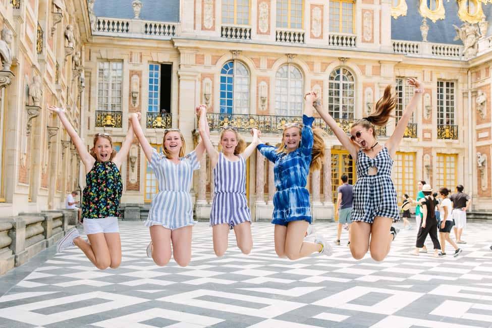Versailles: Half-Day Bike Tour - Timing and garden conditions: fountains and Tuesday surprises