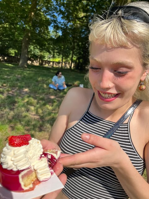 Versailles: Local & small-group Farmers' Market Food Tour - The 300-Year-Old Farmers Market: Fruit Tasting That Makes Sense