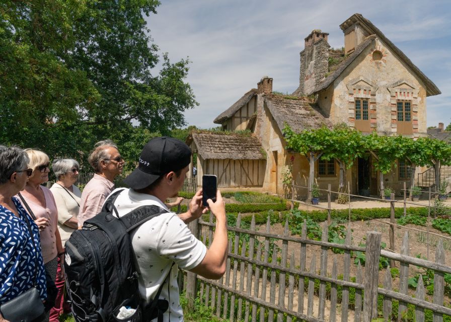 Versailles: Marie Antoinette Petit Trianon & Estate Tour - The Petit Train back: saving your legs at the end