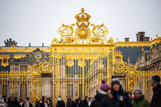 Versailles Palace 4h Tour (Skip the Line Ticket & Licensed Guide) - Hall of Mirrors: where politics becomes architecture