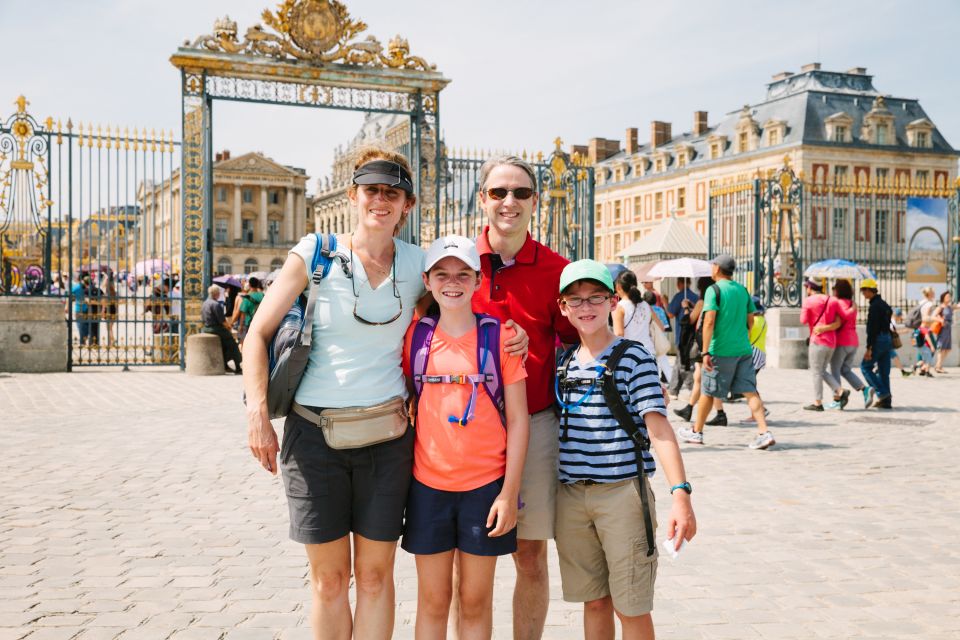 Versailles: Palace and Garden Bike Tour with Tickets - Grand Canal picnic: when the day slows down
