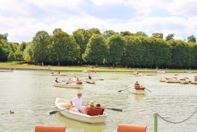 Versailles Palace Best of Estate Private Day Tour with Lunch & Queen's Hamlet - Versailles Gardens: big space, good pacing, and room to breathe