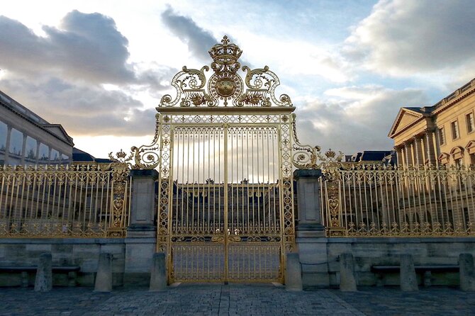 Versailles Palace Full Day or Half Day Tour with Local Guide - Meeting at Louis XIV’s Statue and Getting In Efficiently