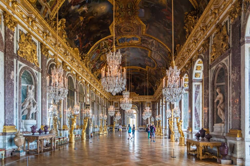 Versailles: Palace & Gardens Guided Tour with Entry Tickets - Skip-the-line Versailles: why it changes the whole day