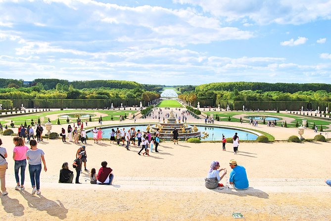Versailles Palace & Gardens Tour with Transport from Paris - Hall of Mirrors: The One Room You Actually Need to See in Person