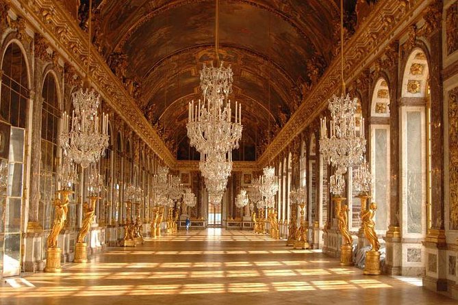 Versailles Palace Guided Tour & Gardens Option from Versailles - Gardens of Versailles option: 1,800+ acres, but with time to breathe