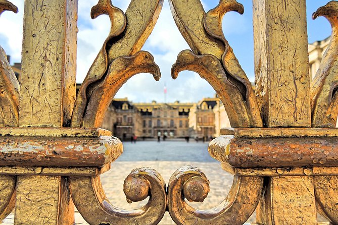 Versailles Palace & Marie-Antoinette's Estate Guided Tour - Quick hits before you go