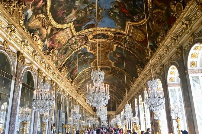 Versailles Palace & Marie-Antoinette's Estate Private Guided Tour with Lunch - Skip-the-Line Palace of Versailles: State Apartments and Hall of Mirrors