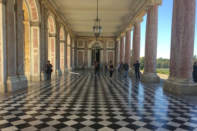 Versailles Palace & Marie-Antoinette's Estate Private Guided Tour with Lunch - Price and What’s Included at About $855 Per Person