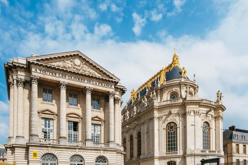 Versailles: Palace of Versailles Skip-the-Line Guided Tour - Garden Access: What You Get Depends on the Season and Your Option