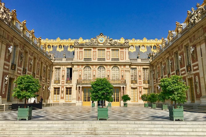 Versailles Palace Private Tailored Guided Tour With Hotel Pickup - Hotel-to-palace transport that keeps the day on rails