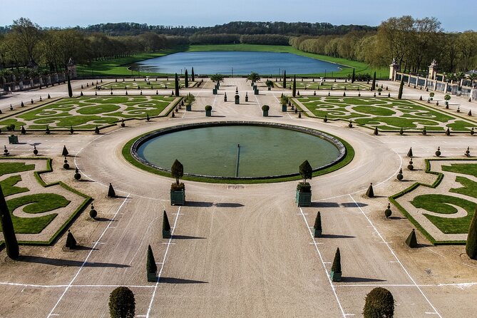 Versailles Palace Private Tour from Paris/skip-the-line ticket - Skip-the-line tickets: how they protect your time