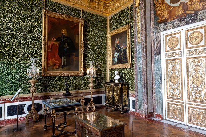 Versailles Palace Skip-the-Line Tour with Garden Access - Value for $95: Tickets, Guide Time, and Group Size