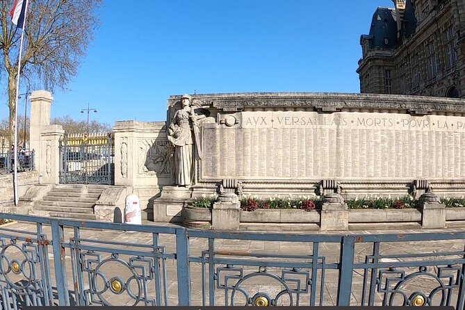Versailles: Path of the Heroes on original electrics 2 wheels - Place d’Armes: close the eyes moment, then open them
