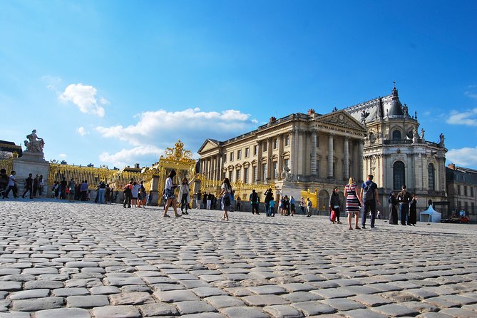 Versailles Private Half Day Guided Tour with Access from Paris - Versailles Private Half Day from Paris: the smart way to do it