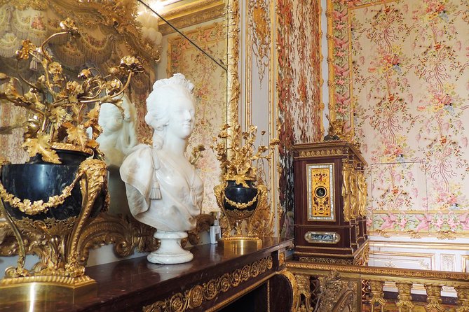 Versailles Private Half Day Guided Tour with Access from Paris - Gardens à la française: 55 fountains and time to wander