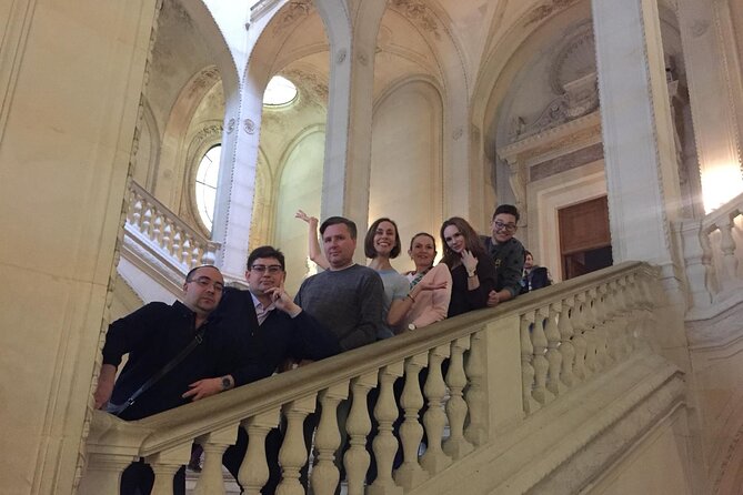 Versailles: Semi-Private Guided Tour with Train - Entering Versailles Palace: what you’ll actually see