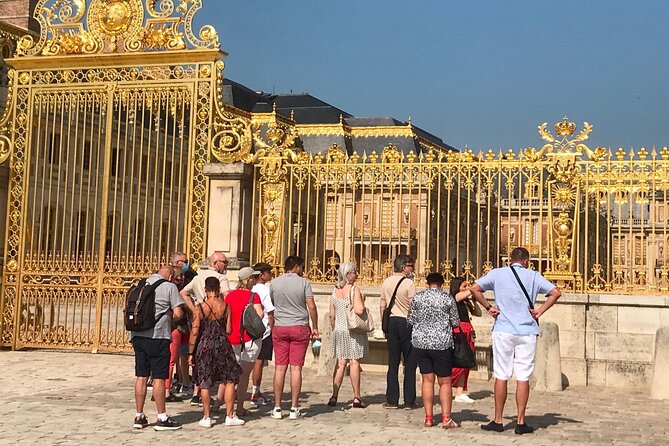 Versailles Small Group Guided Tour with Local Guide - Palace of Versailles State Apartments and Royal Chapel: Where the Court Energy Lives