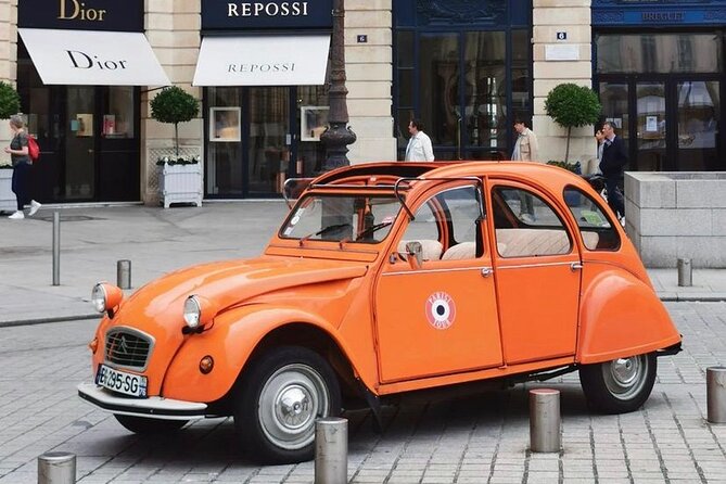 Vintage 2CV Adventure: 3-Hour Paris Highlights Tour - French Classic Music and the Open-Car Ride Reality
