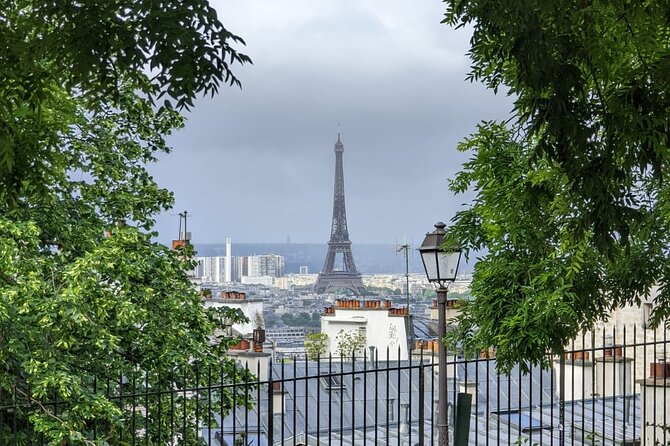 Vintage 2CV Adventure: 3-Hour Paris Secrets Tour - Stop by stop: Eiffel Tower without the long lines