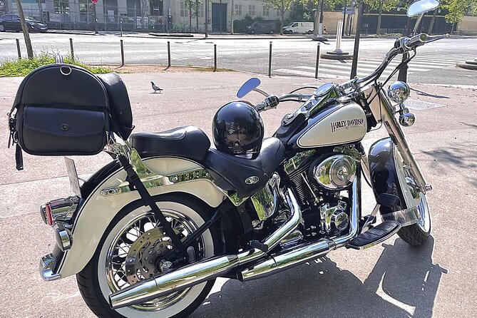 Vintage Motorcycle Rental in Paris - Versailles and Saint-Germain-en-Laye: why these stops fit a motorcycle day
