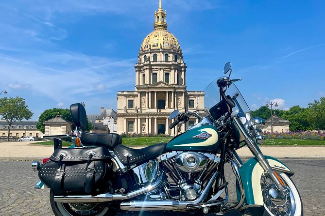 Vintage Motorcycle Rental in Paris - The real requirements: age, license, and the heavy-bike factor