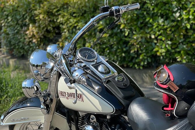 Vintage Motorcycle Rental in Paris - Price and value: what $295.87 per group gives you